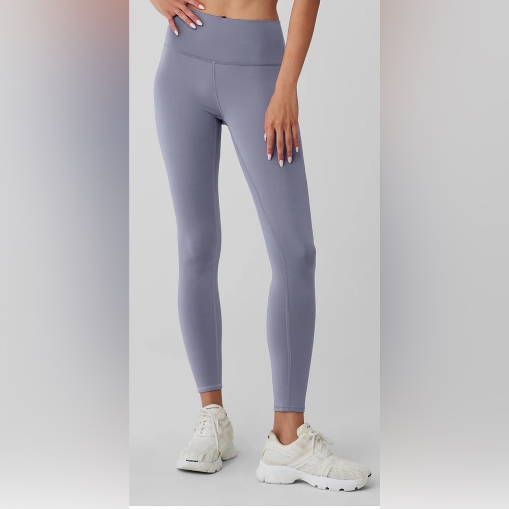 ALO Yoga Lavender Leggings